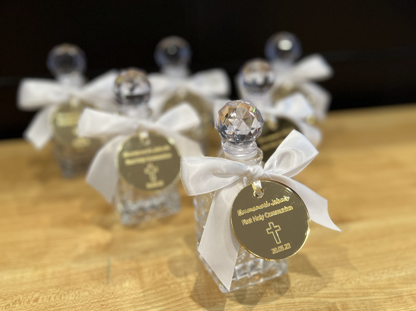 Bevelled Glass Decanter with Personalised Tag